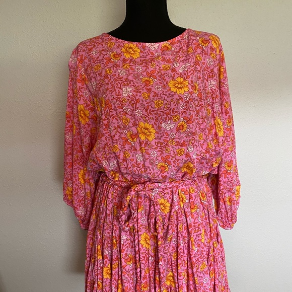 Summer Dress - Picture 3 of 5